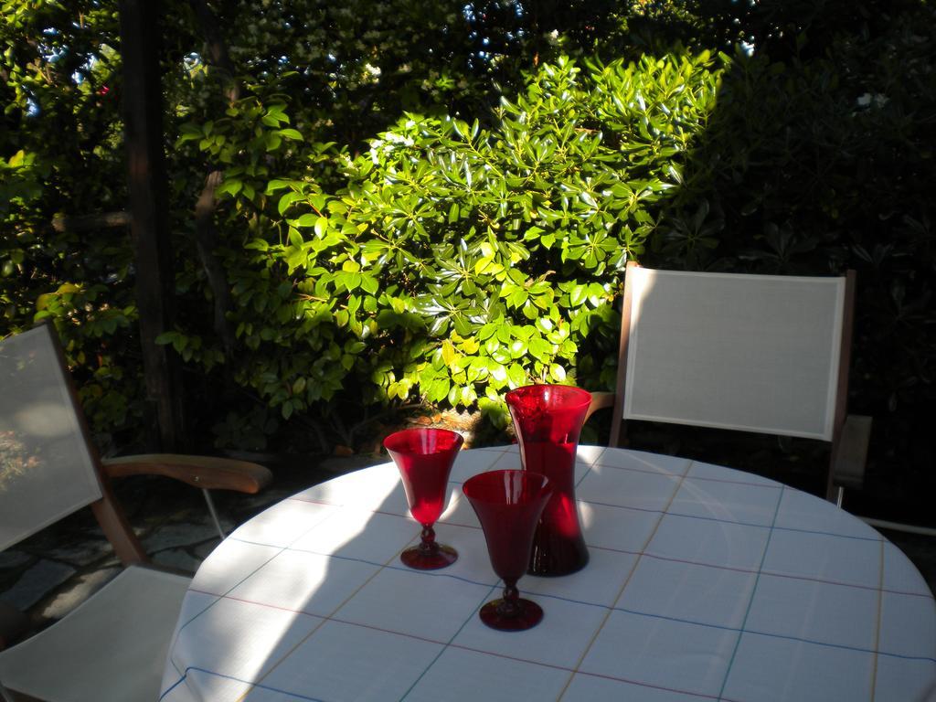 Marelmy Mouresi Exterior foto